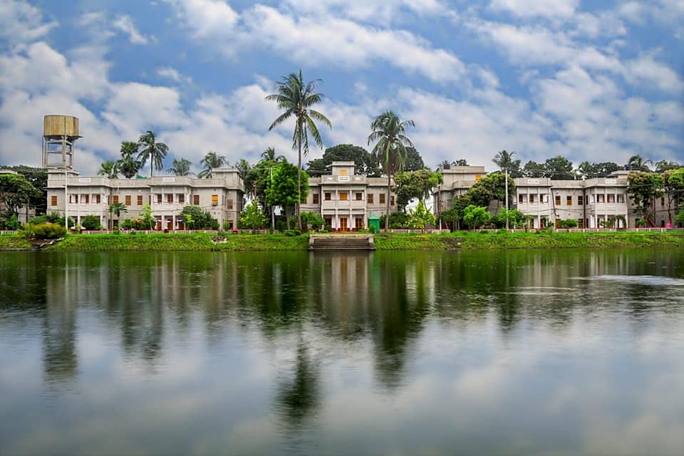 Kumudini Women Medical College